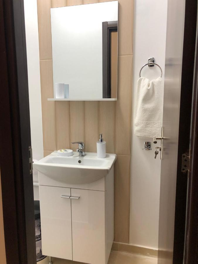 Apartament Summerland Mamaia Buitenkant foto